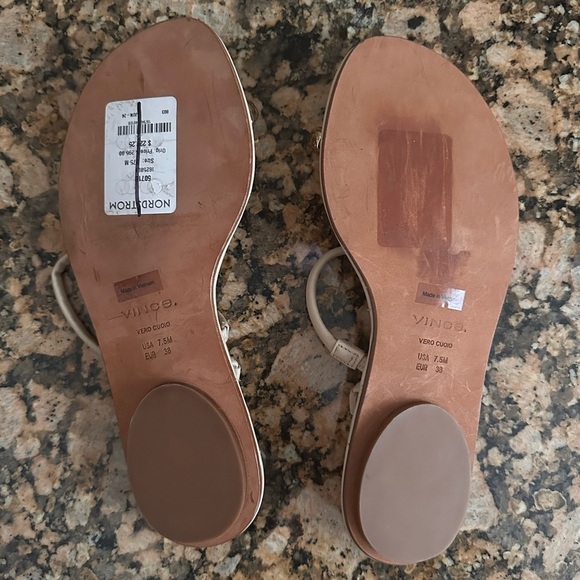 Vince Lucila Sandal - Picture 9 of 10